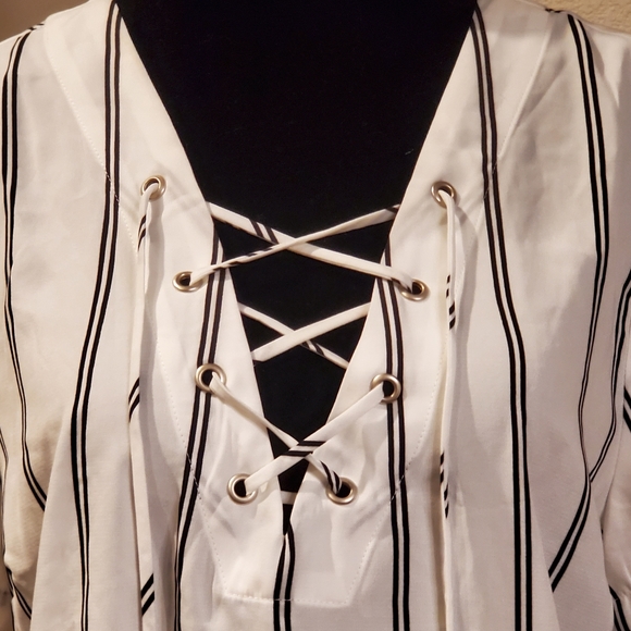 Black and white pinstripe blouse.  NWOT - Picture 3 of 16